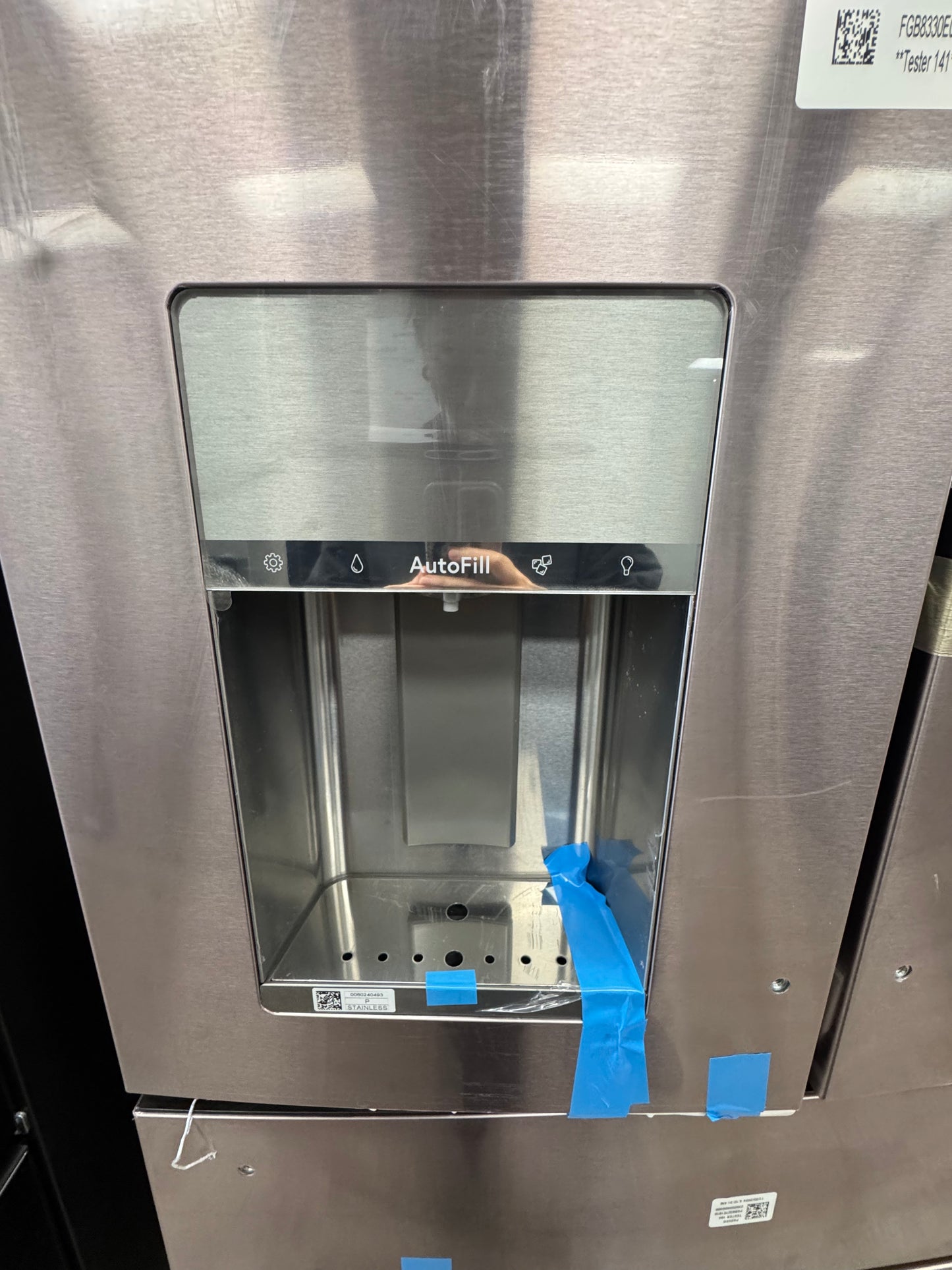 GE Profile Energy Star 27.9 Cu. Ft . Smart Fingerprint Resistant 4- Door French - Door Refrigerator With Door In Door