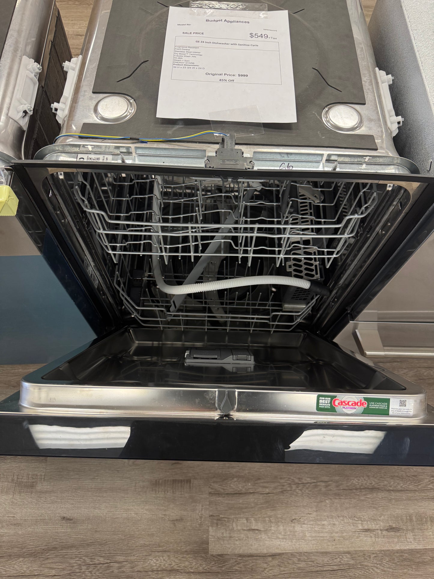 GE 24 Inch Dishwasher With Sanitize Cycle
