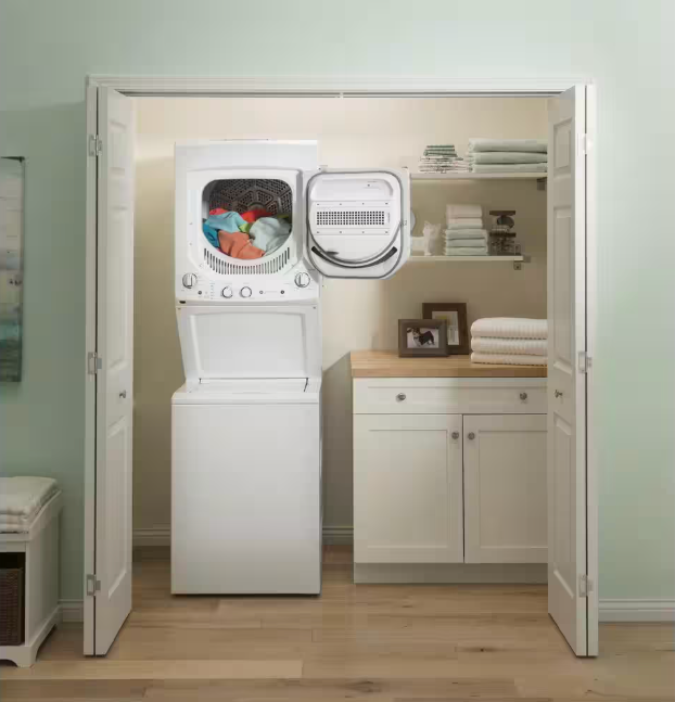 GE 2.3 cu. ft. Washer 4.4 cu. ft. Electric Dryer Combo in White