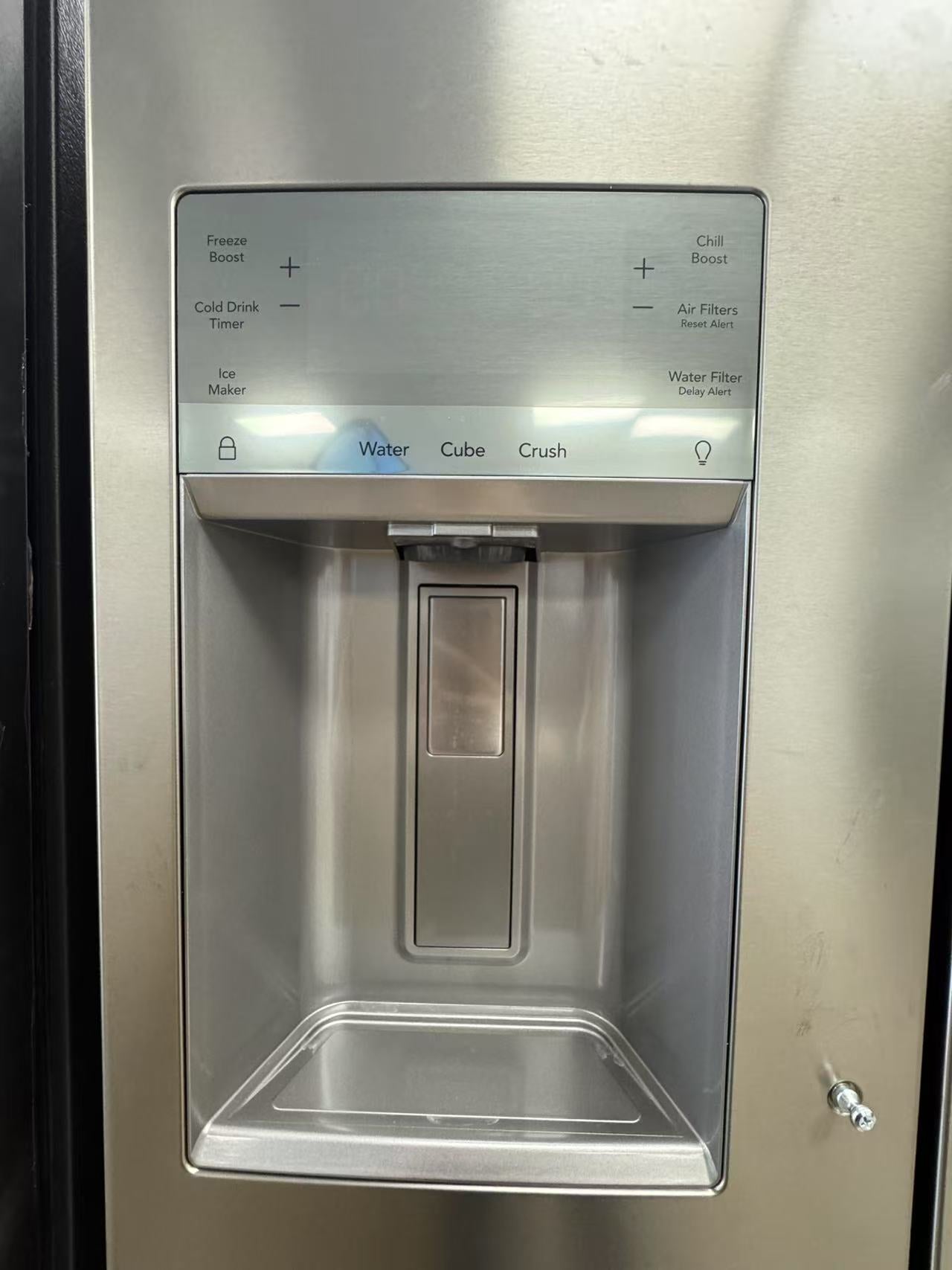 Frigidaire Gallery 22 Cu . Ft . Counter - Depth 4-Door French Door Refrigerator
