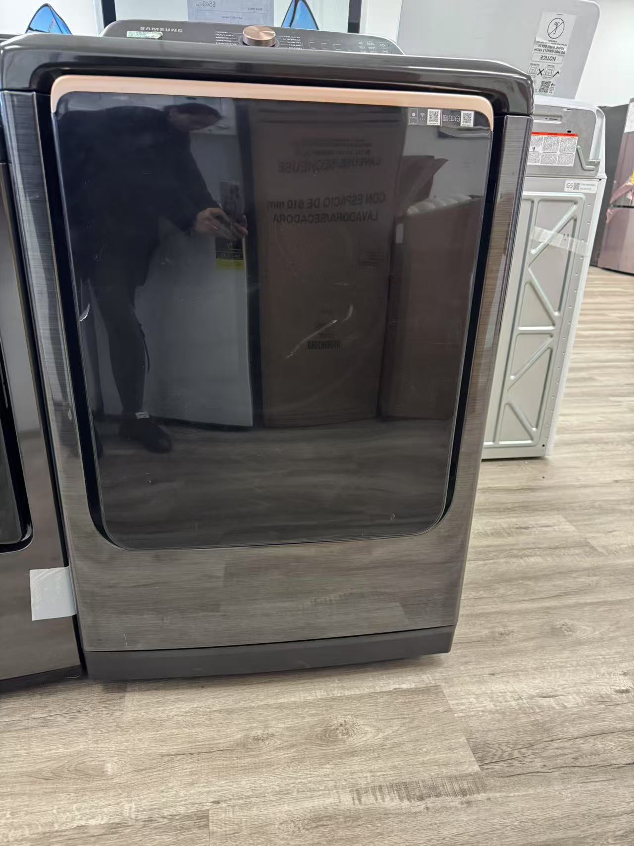 Samsung Top Load 27 Inch Smart Gas Dryer