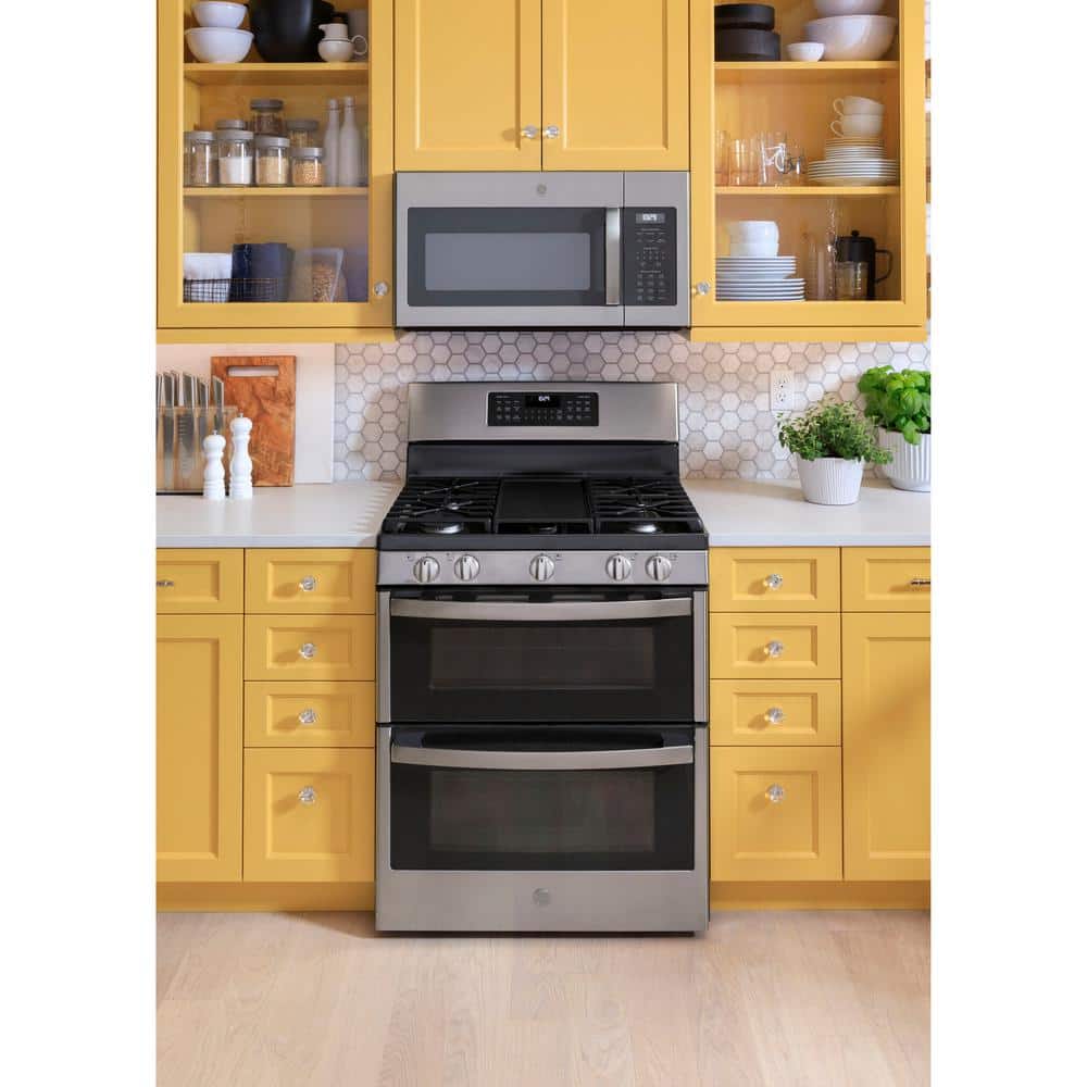 30 In. 6.8 Cu. Ft. Freestanding Double Oven Gas Range in Stainless Steel with Convection and Air Fry