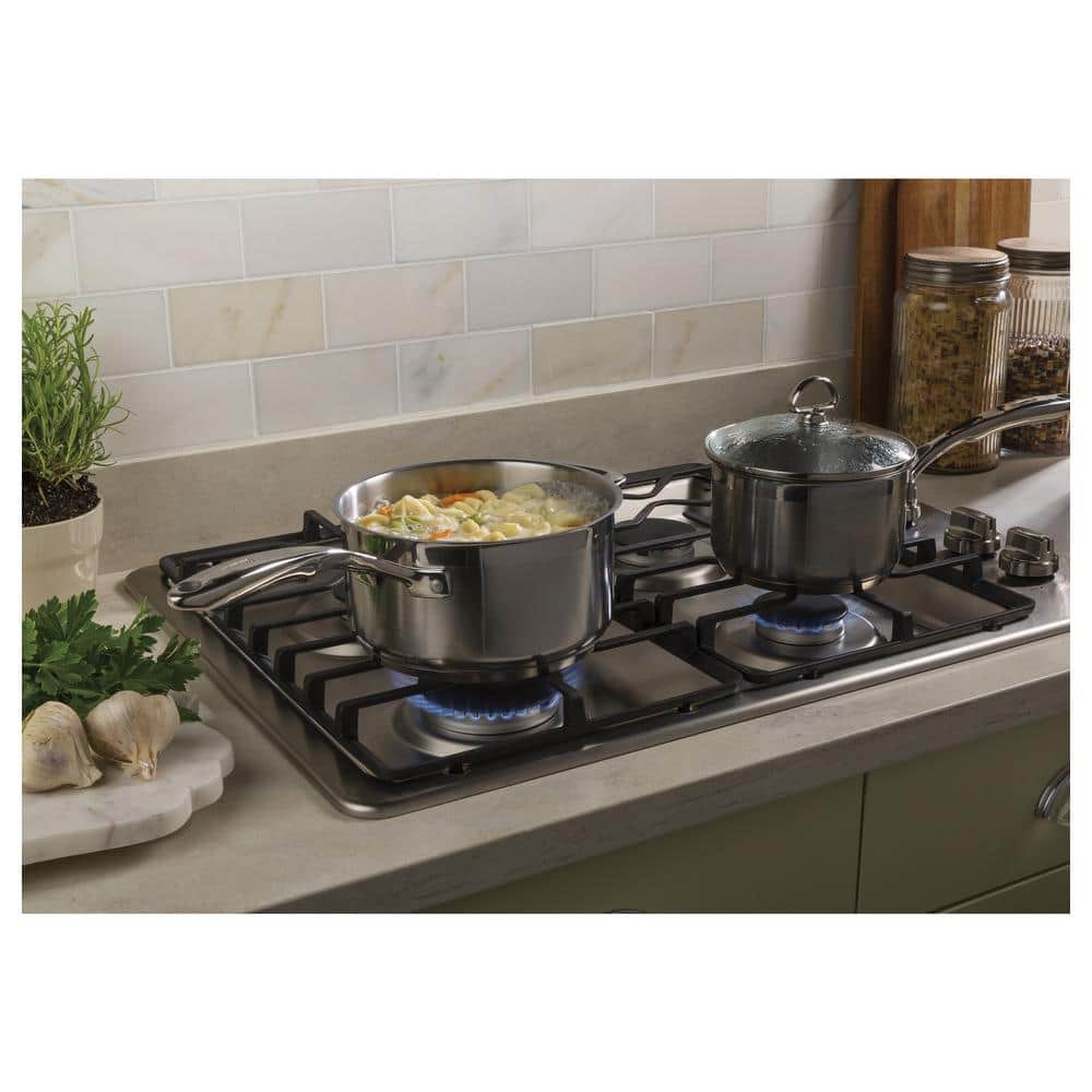 30 In. Gas Cooktop in Stainless Steel with 4-Burners Including Power Burners