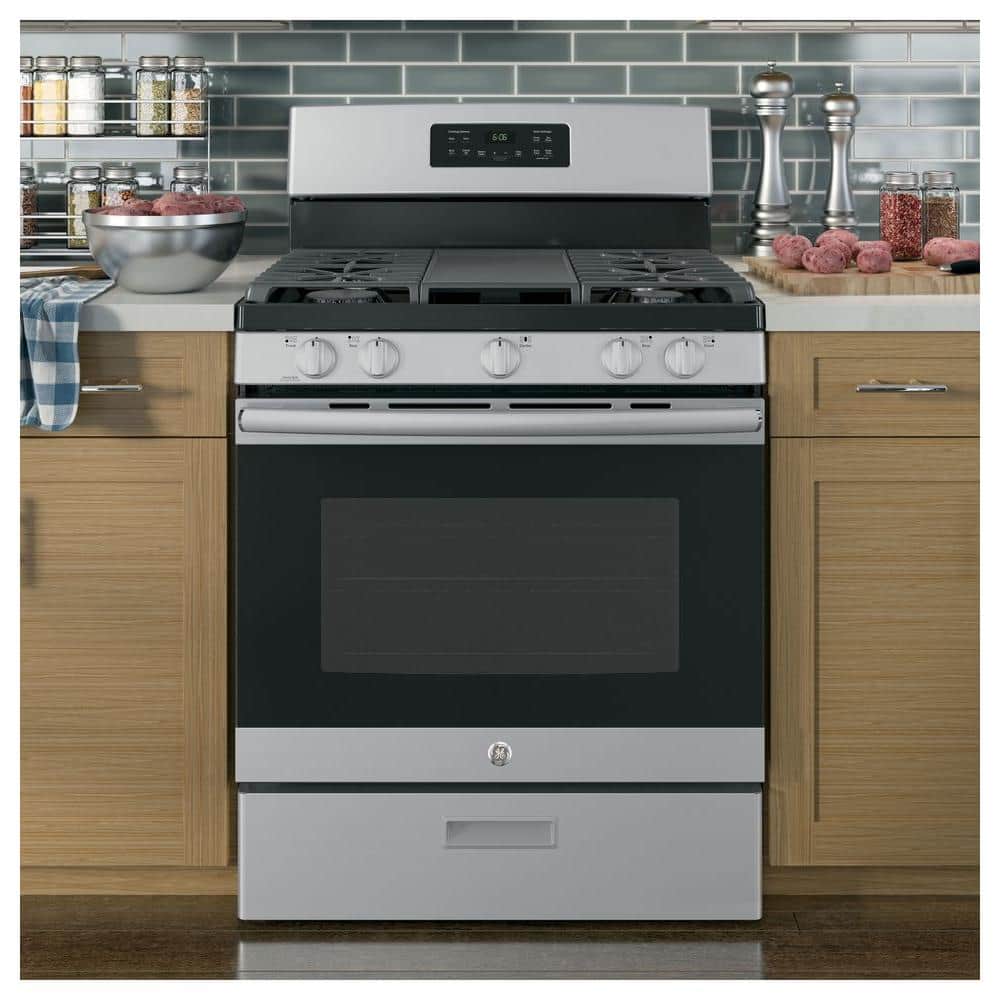 30 In. 5.0 Cu. Ft. Freestanding Gas Range in Stainless Steel with Griddle