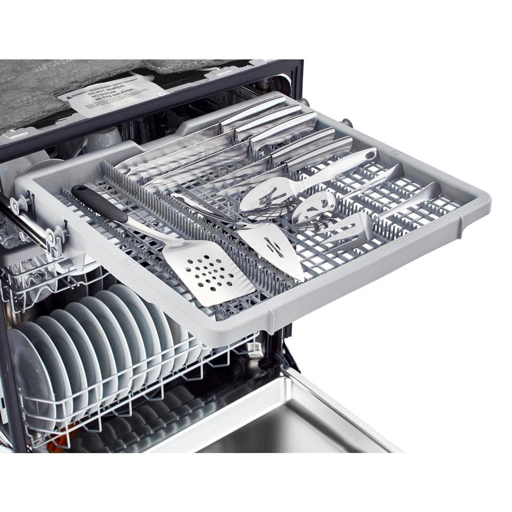 24 In. Top Control Standard Dishwasher with Quadwash in Stainless Steel