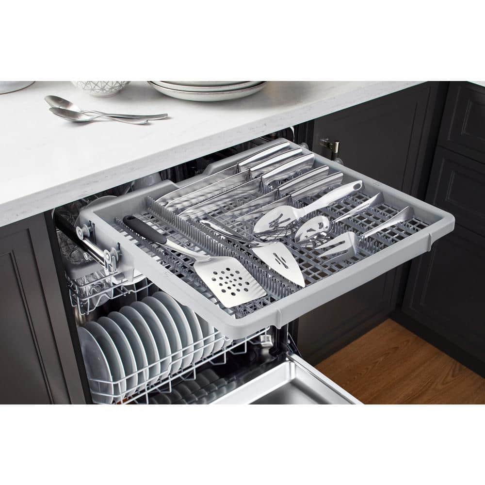 24 In. Top Control Standard Dishwasher with Quadwash in Stainless Steel