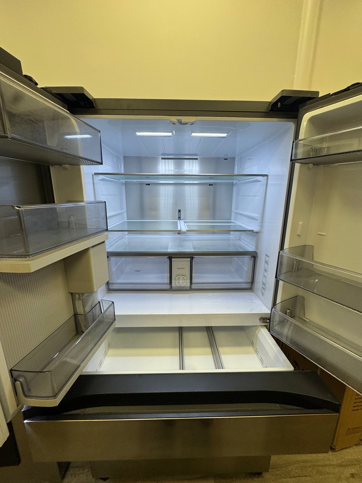 Samsung Bespoke 4 Door Flex Refrigerator (29 Cu. Ft . ) With AI Family Hub + and AI Vision Inside in Stainless Steel