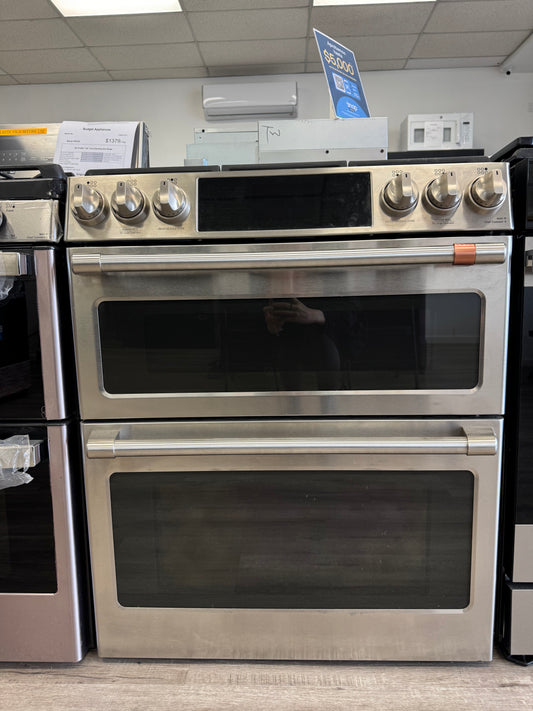 Cafe - 6.7 Cu. Ft. Slide - In Double Oven Gas Range