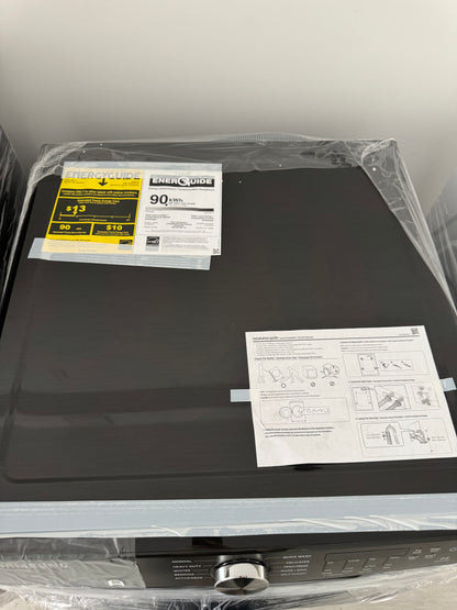 Samsung 4.5 cu. ft. High-Efficiency Front Load Washer with Self-Clean+ in Brushed Black