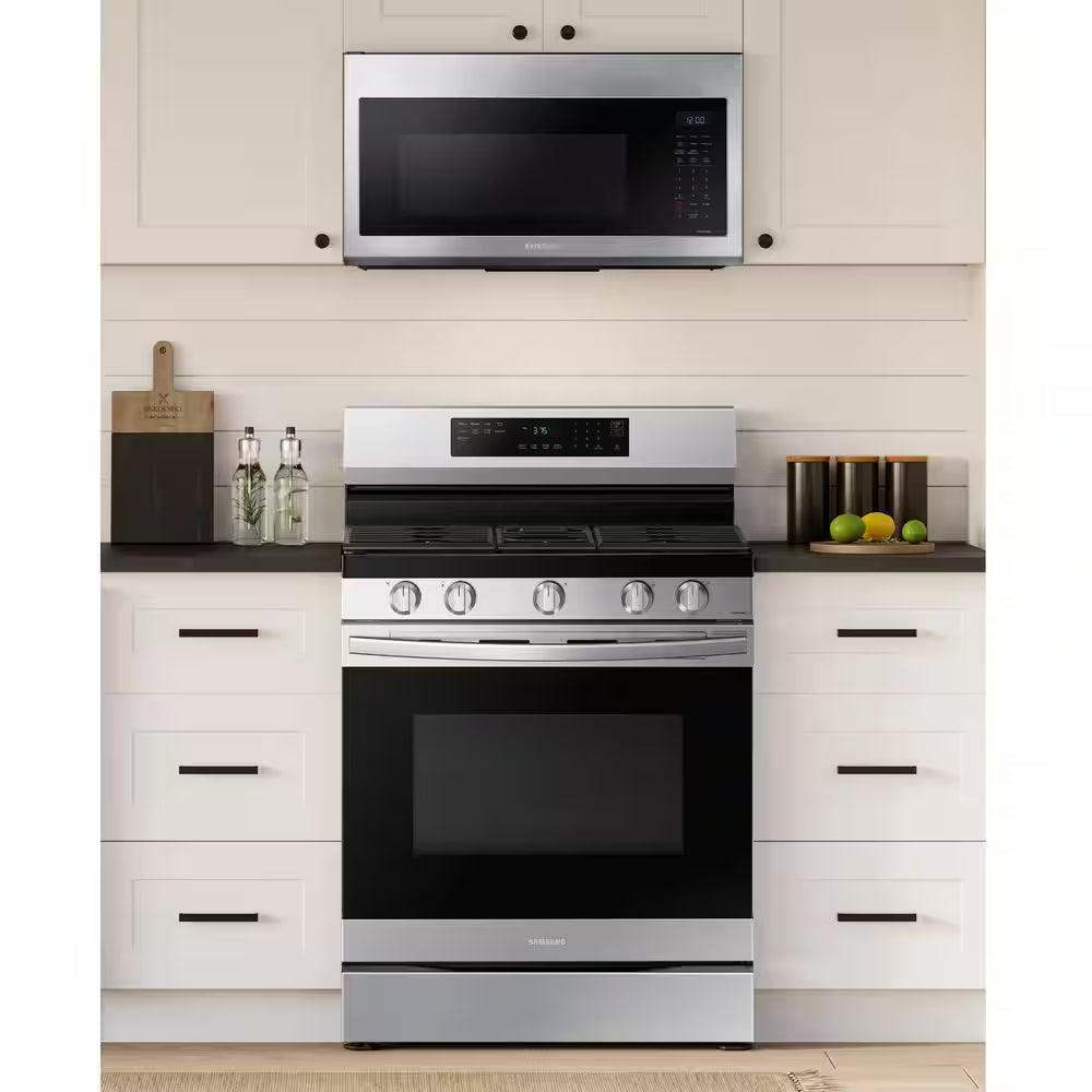 6 Cu. Ft. Smart Wi-Fi Enabled Convection Gas Range with No Preheat Airfry in Stainless Steel
