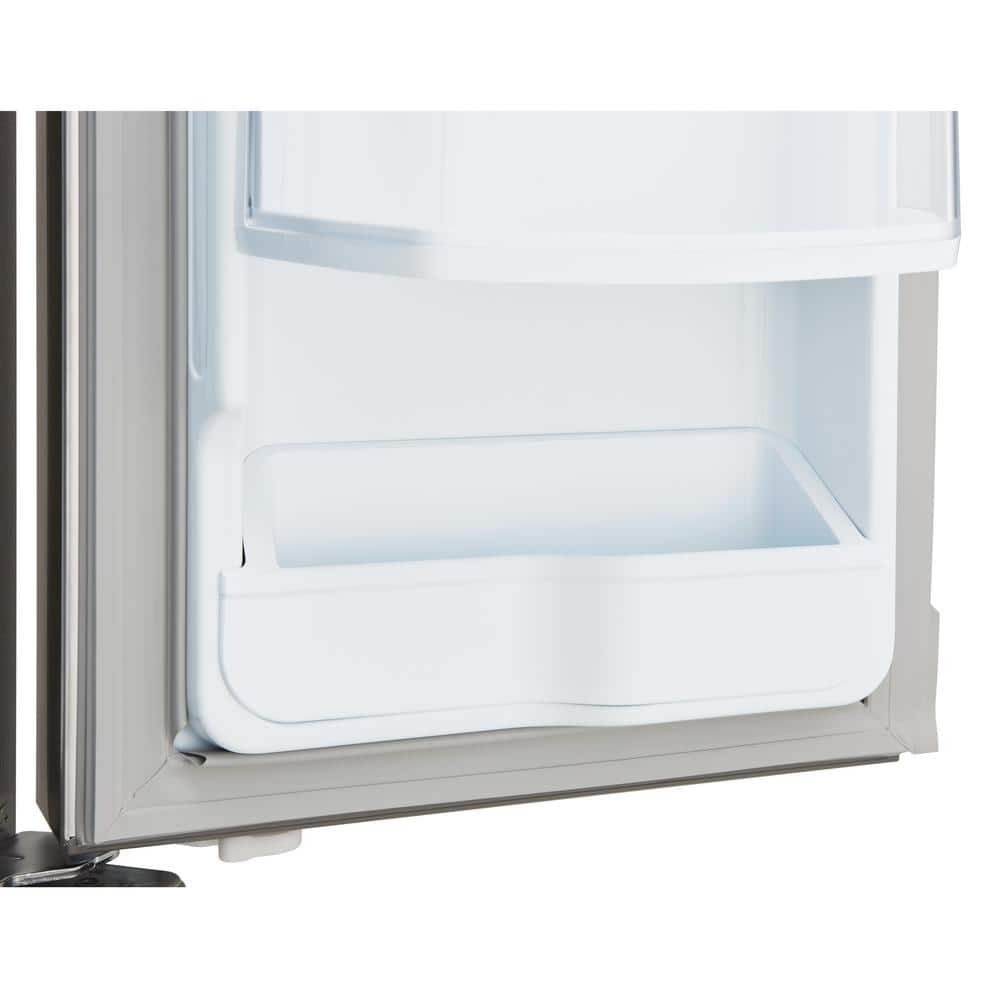 30 In. W 22 Cu. Ft. French Door Refrigerator with Ice Maker in Stainless Steel