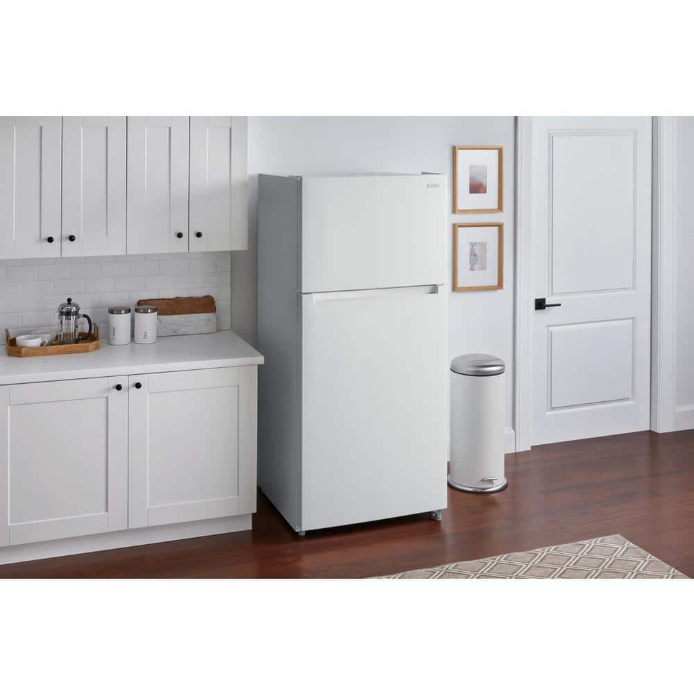 18 Cu. Ft. Top Freezer Refrigerator DOE in White